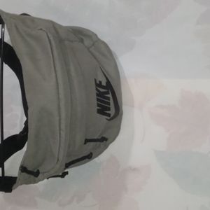 Nike Man Pouch Bag Color Grey